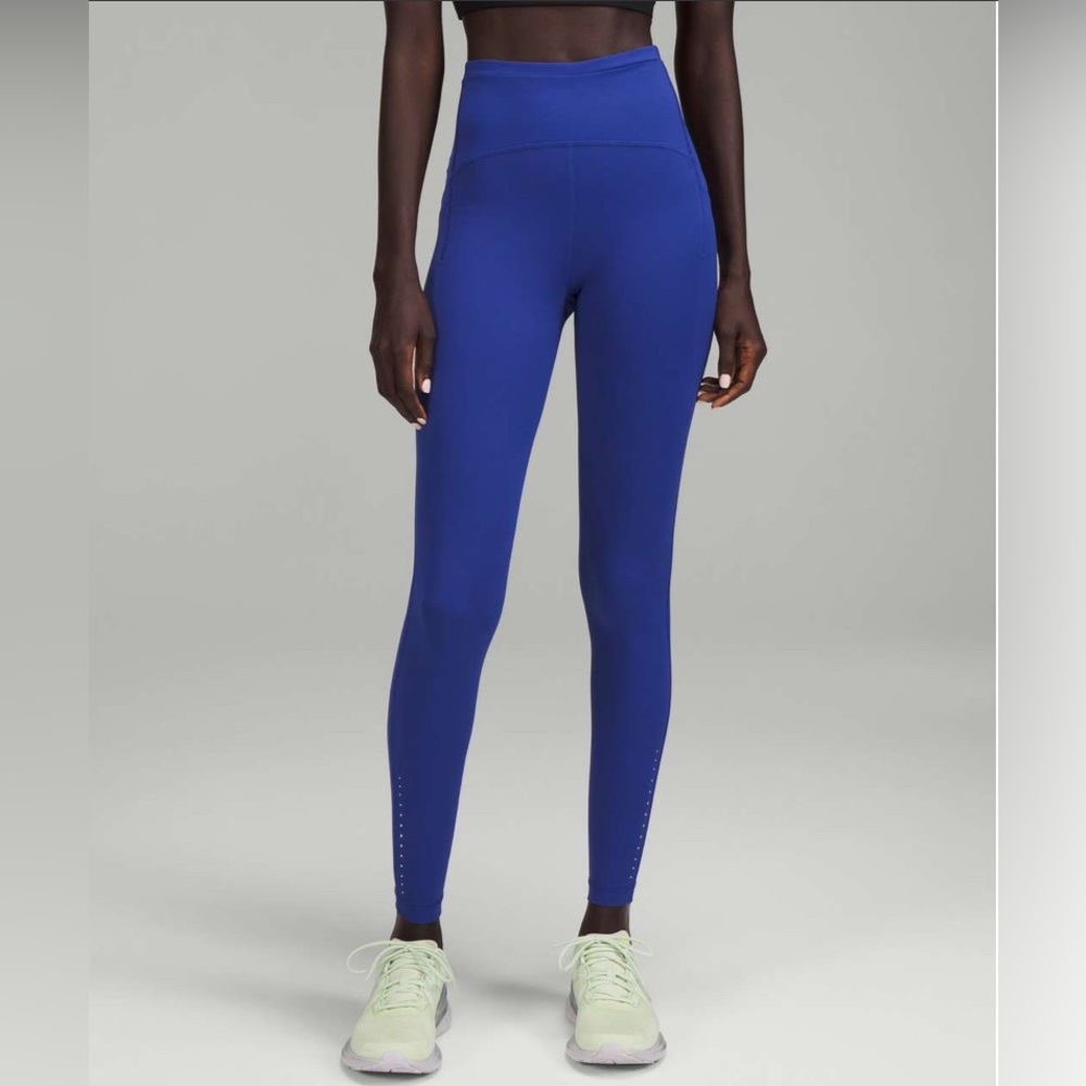Lululemon Swift Speed High-Rise Tight 28"
Psychic Blue running jogging 2‎